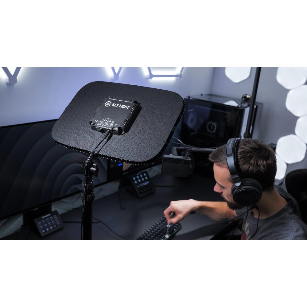 Elgato Key Light | Professional Studio LED Panel | 2800 Lumens | App-Controlled | Wi-Fi Lighting Solution