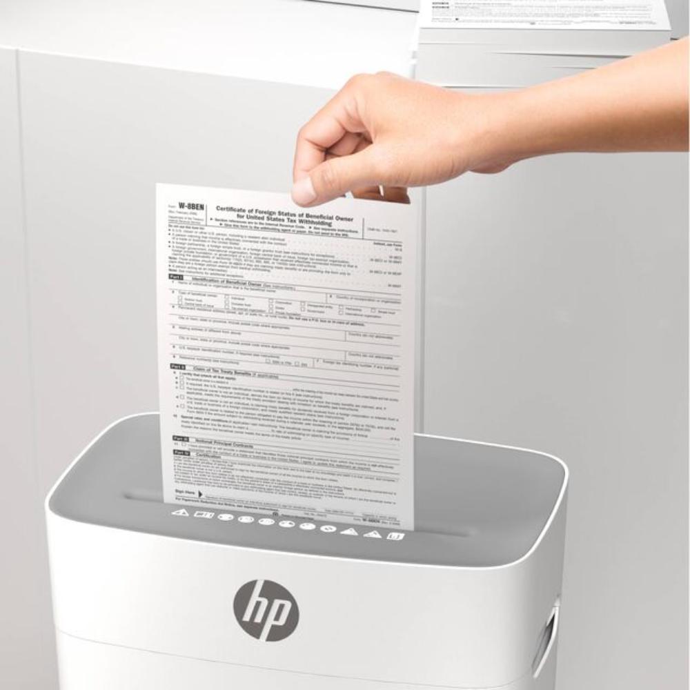HP W1508CC Cross Cut Paper Shredder | 8-Sheet Capacity | P-4 Security | 15L Bin | 5 × 18mm Cut Size | 200W | 1.8m/min